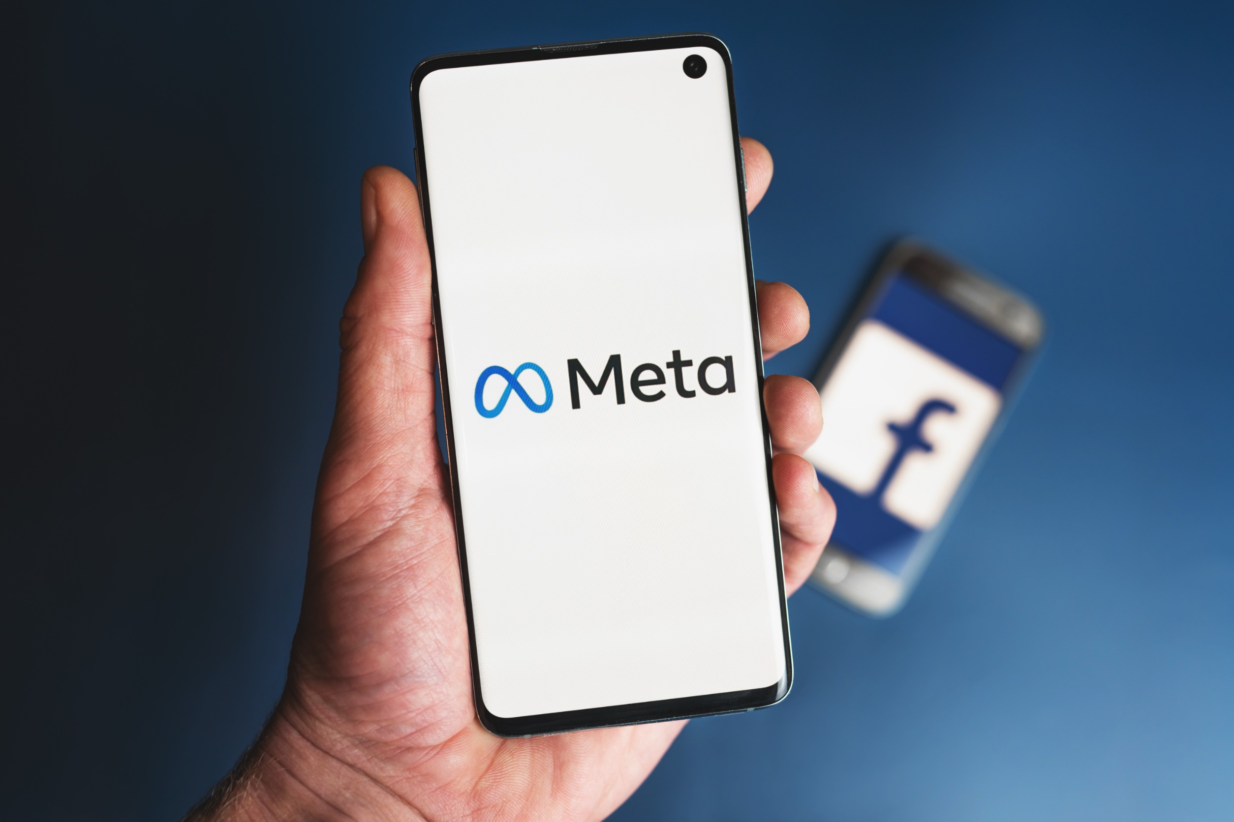 Meta logo